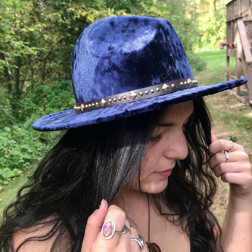 Velvet Hat!
